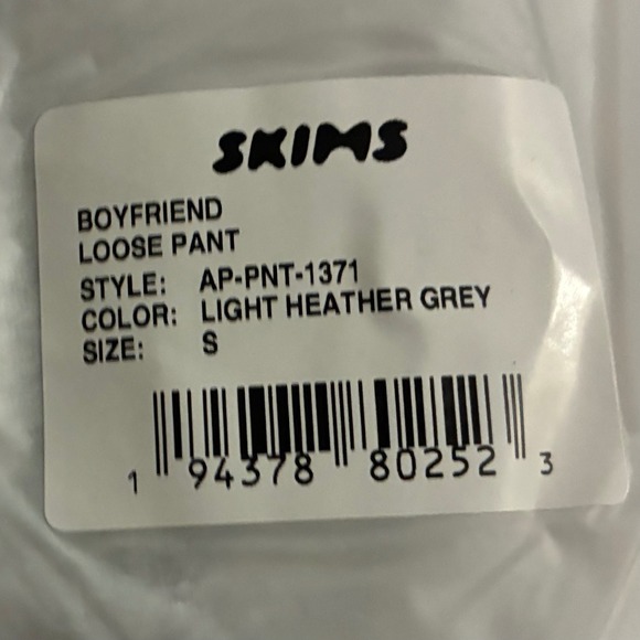 SKIMS Boyfriend Loose Pant Light Heather Grey NWT Sealed Soft Lounge Pockets S - Picture 2 of 2